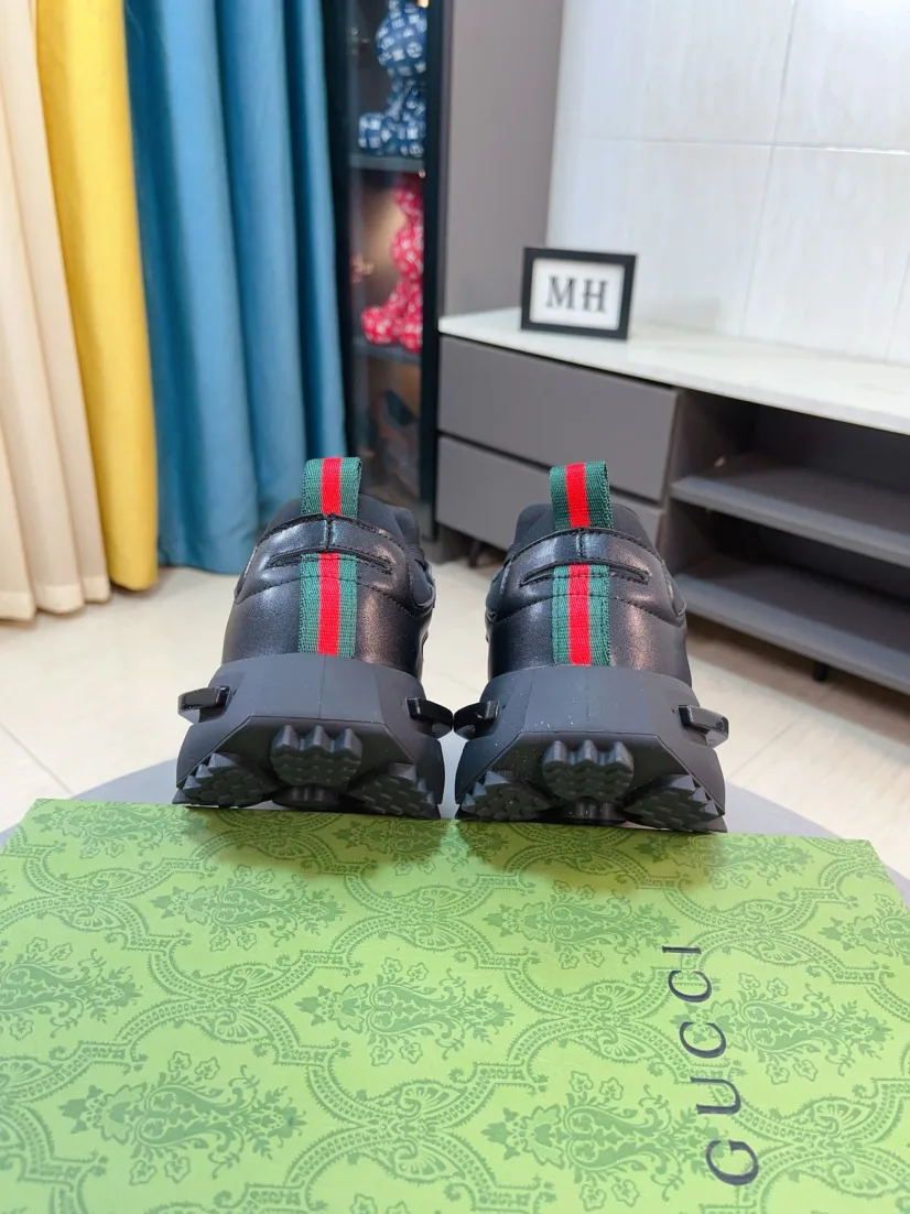 Men's Sneakers GUCCI 16995595
