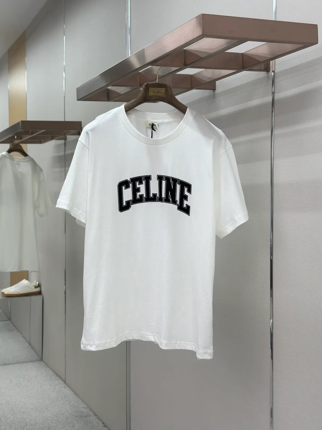 Women's T-Shirts CELINE 18191151