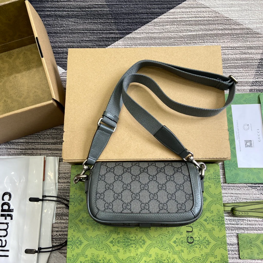 Women's Classic Handbags GUCCI 17949119