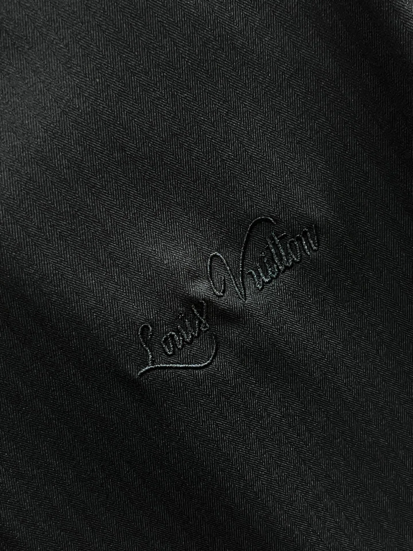 Men's Shirts LOUIS VUITTON 18097941