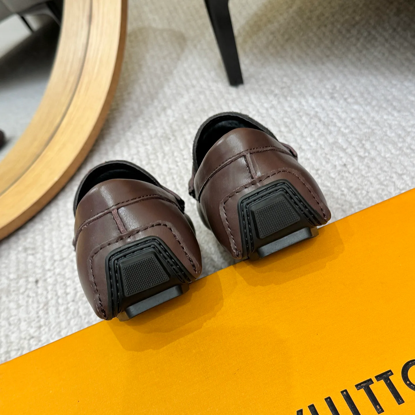 Men's Loafers And Dress Shoes LOUIS VUITTON 17514751