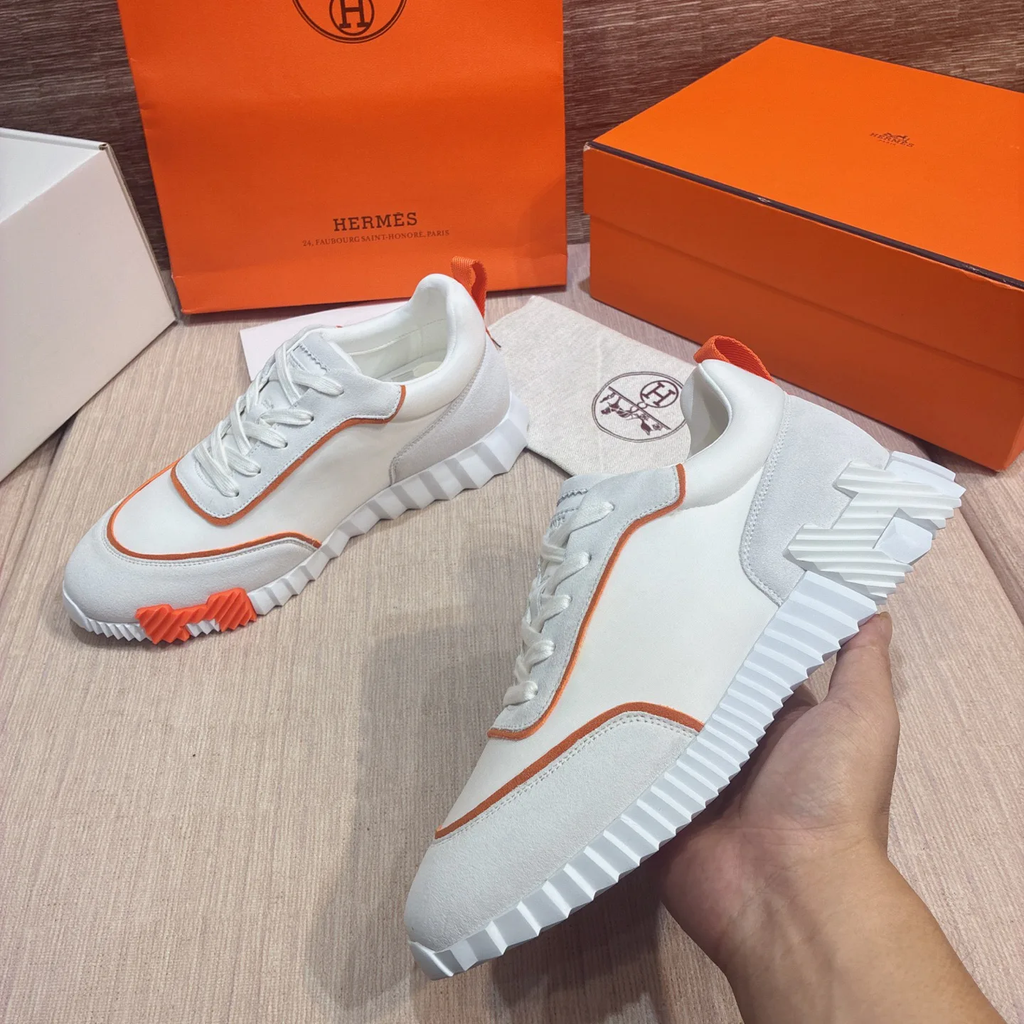 Women's Sneakers HERMES 17977065