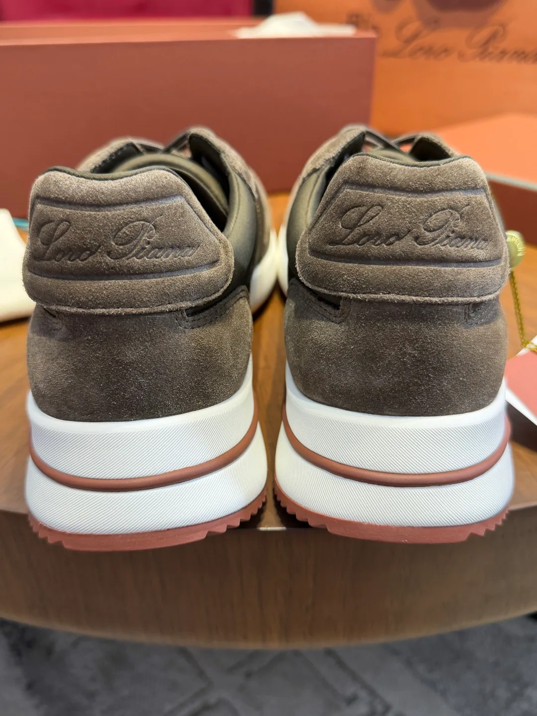 Men's Sneakers LORO PIANA 17973395