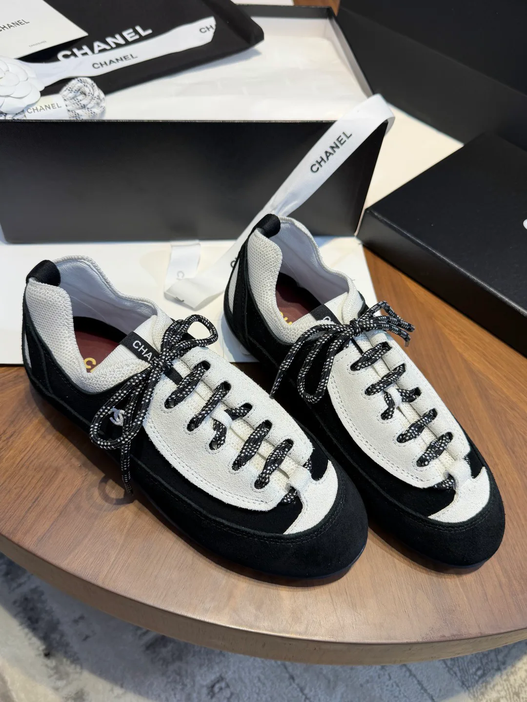 Women's Sneakers CHANEL 17313418