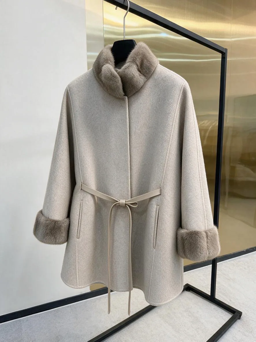 Women's Coats LORO PIANA 18478377