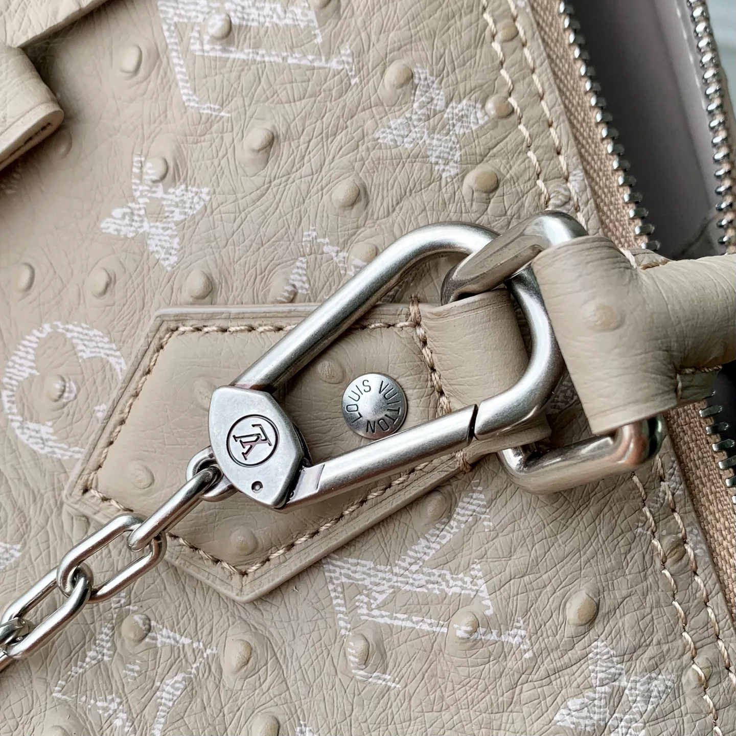Women's Classic Handbags LOUIS VUITTON 18147441