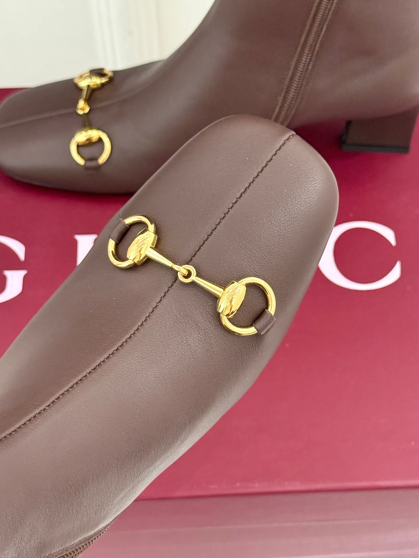 Women's Booties GUCCI 18092812