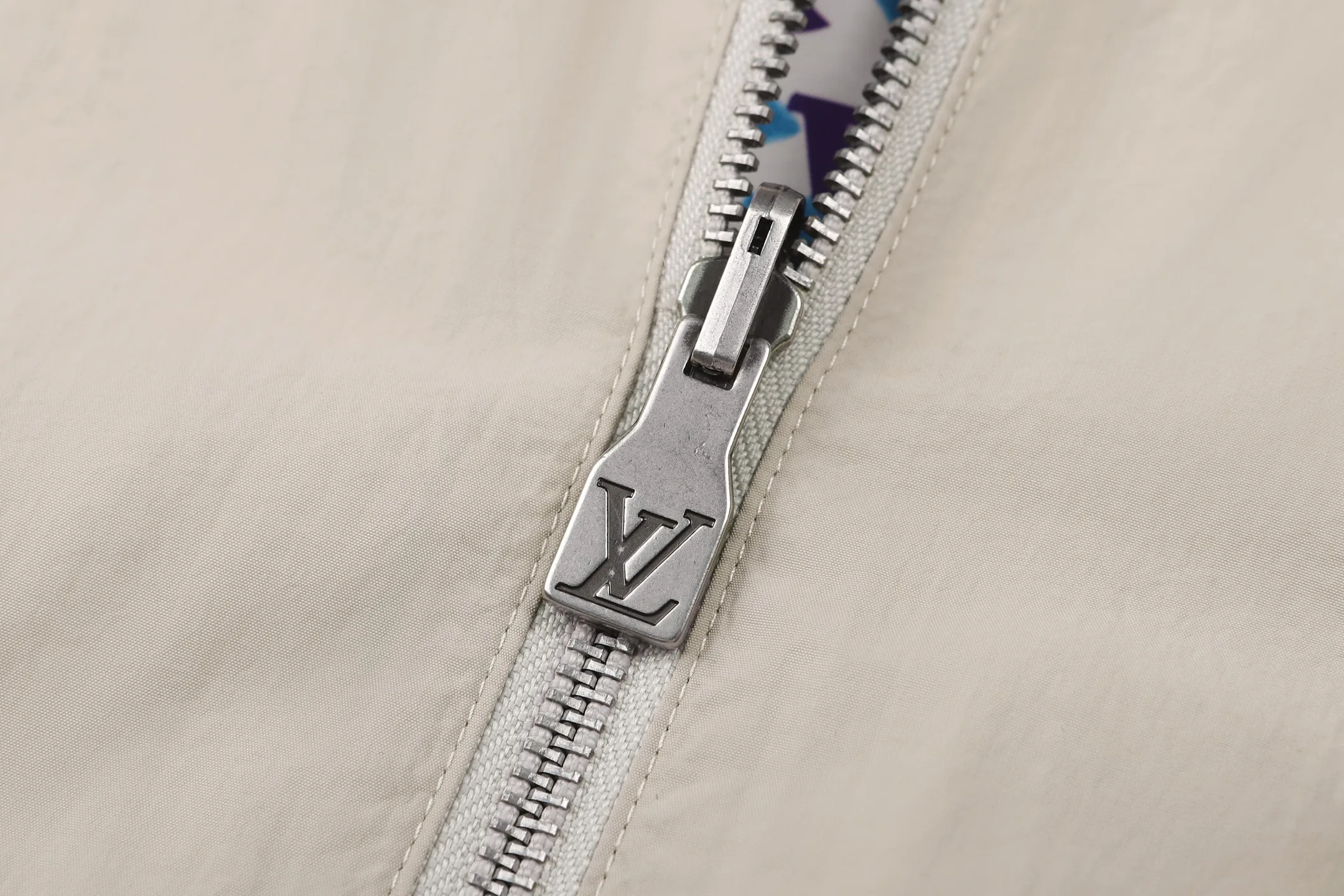 Men's Jackets And Down Jackets LOUIS VUITTON 18393983