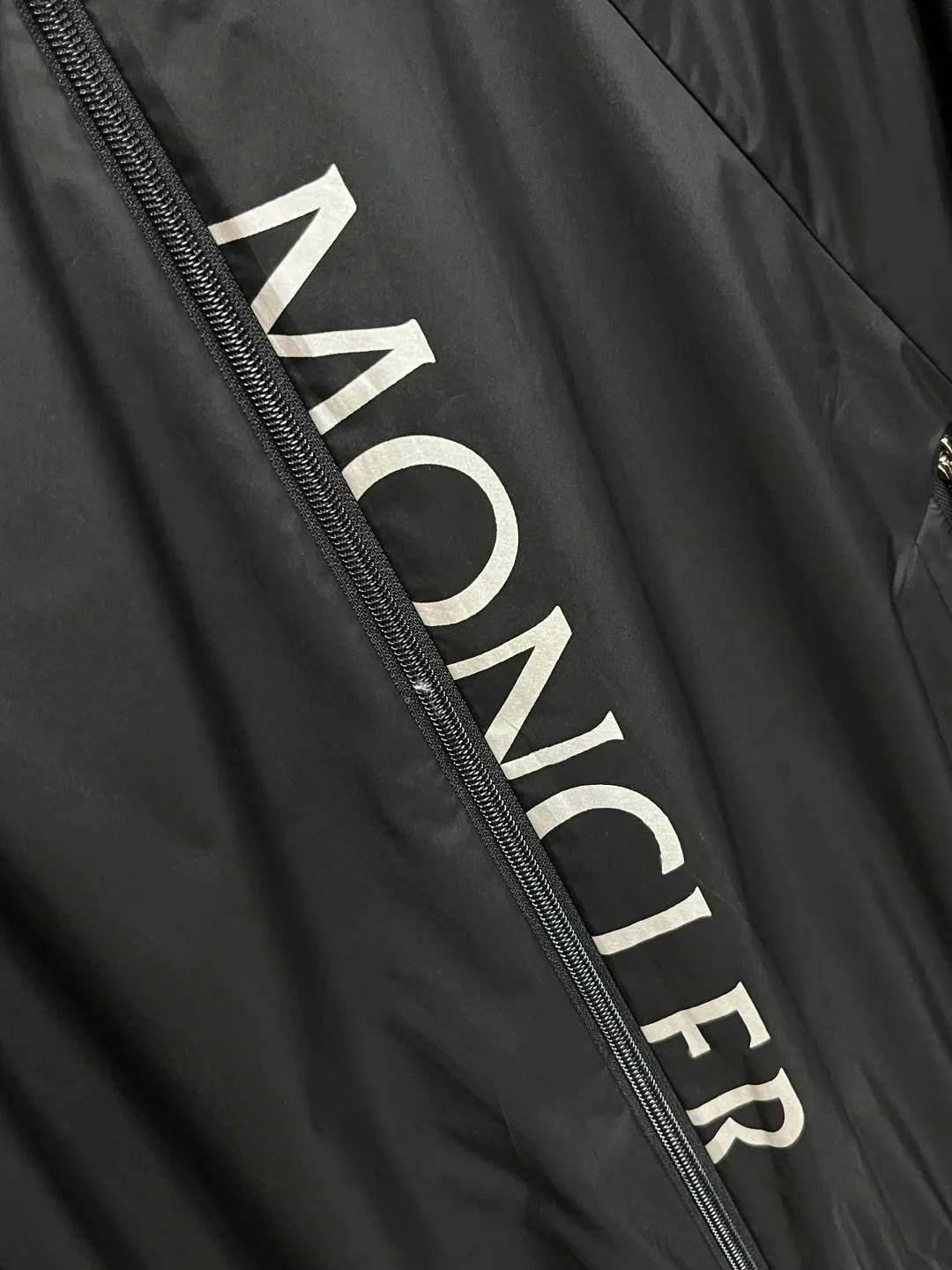 Men's Jackets And Down Jackets MONCLER 18416710