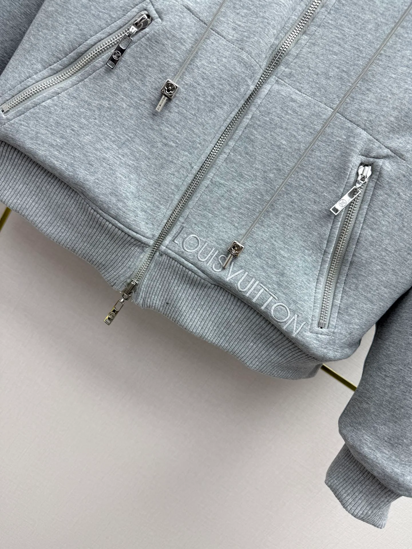 Women's Sweatshirts And Hoodies LOUIS VUITTON 18263166
