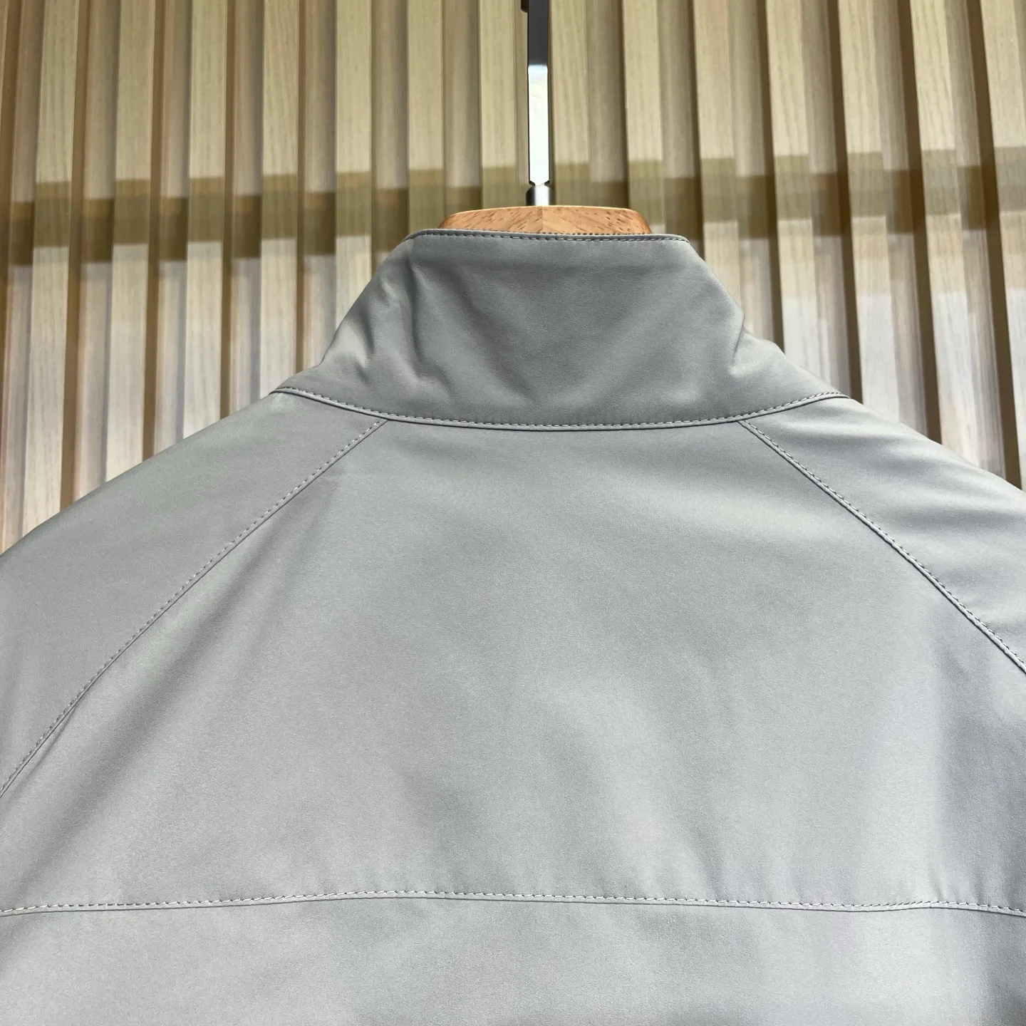 Куртки И Пуховики Мужские Brunello Cucinelli 18609369