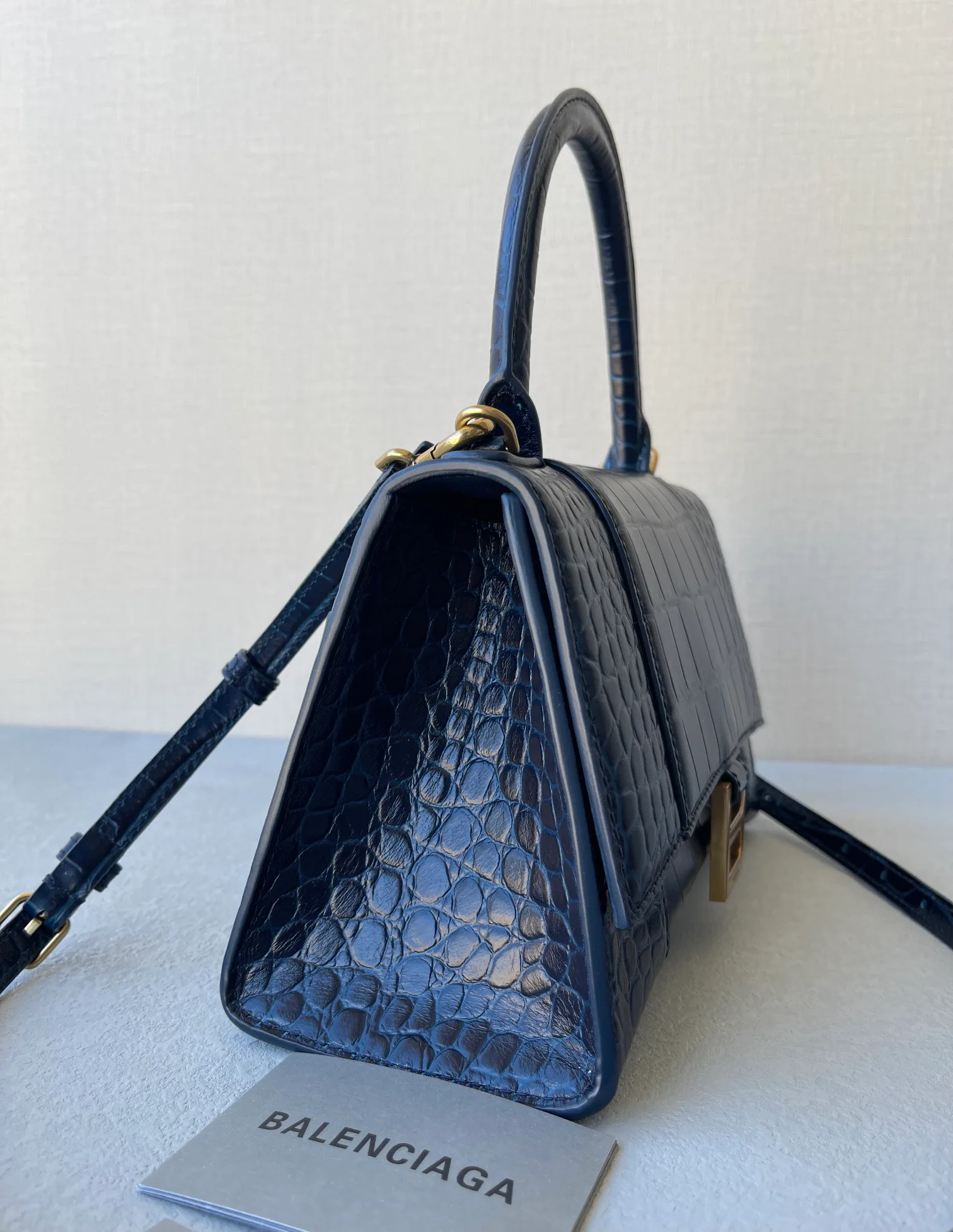 Классические Сумки Женские Balenciaga 18619534