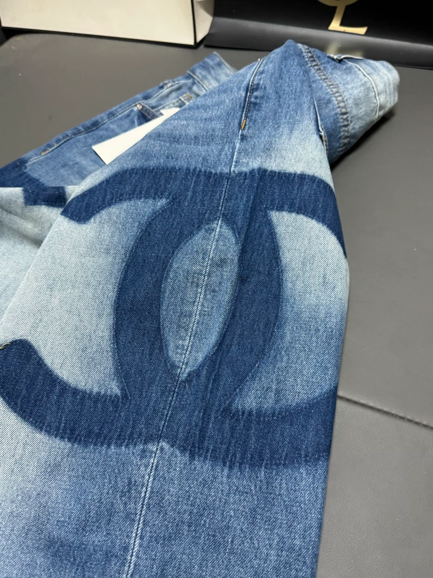 Women's Jeans CHANEL 16897522
