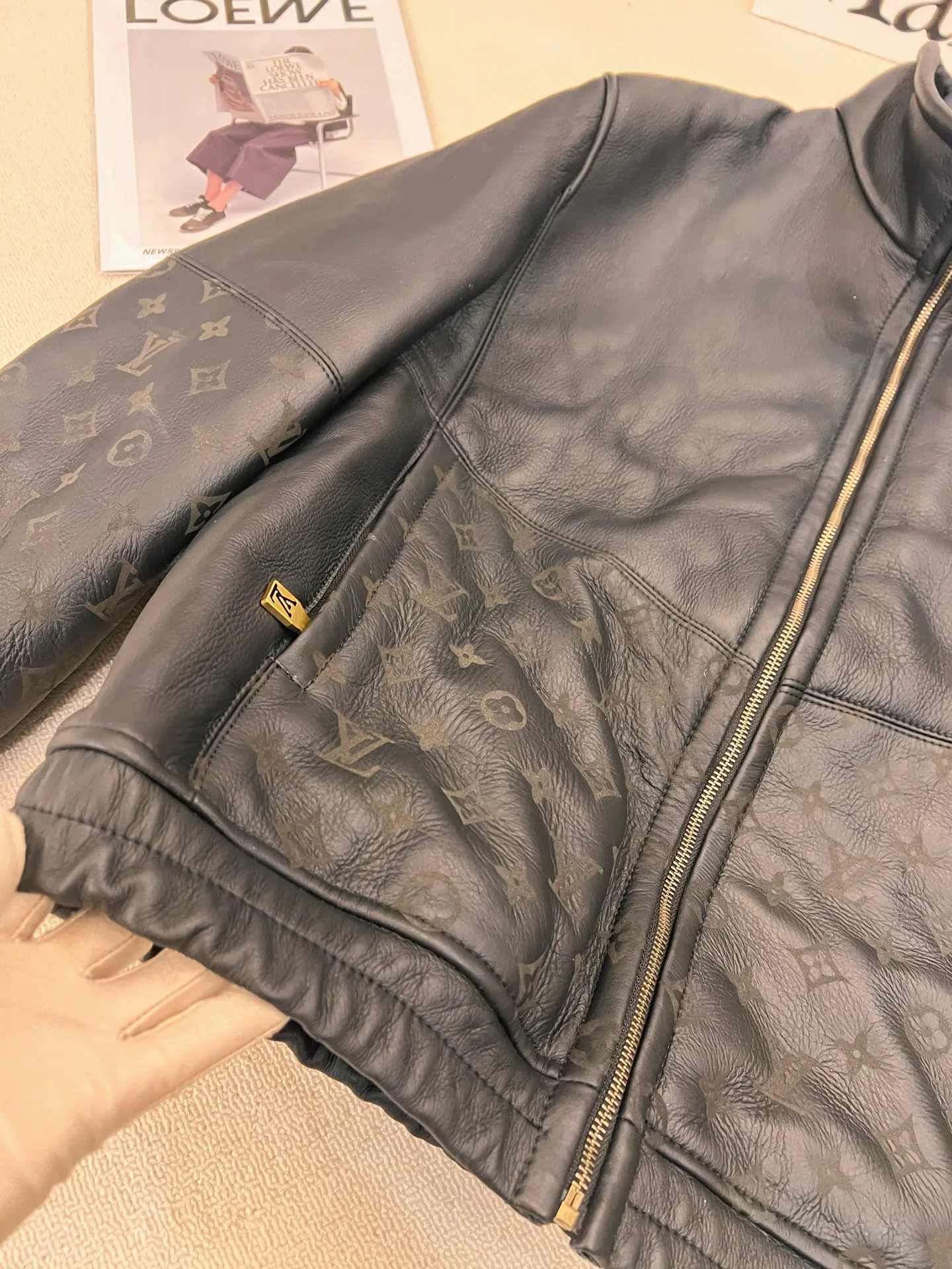 Women's Leather Jackets And Sheepskin Coats LOUIS VUITTON 18408985