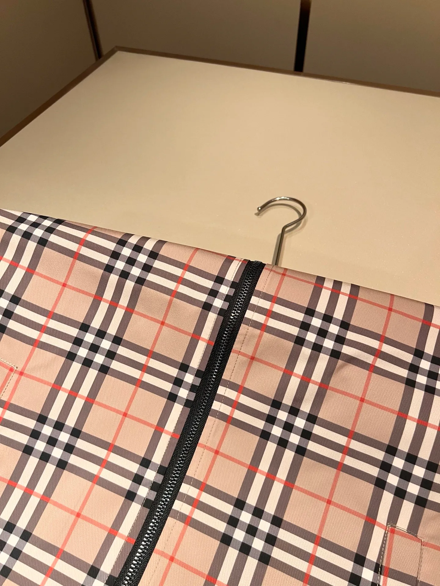 Men's Jackets And Down Jackets BURBERRY 18343141