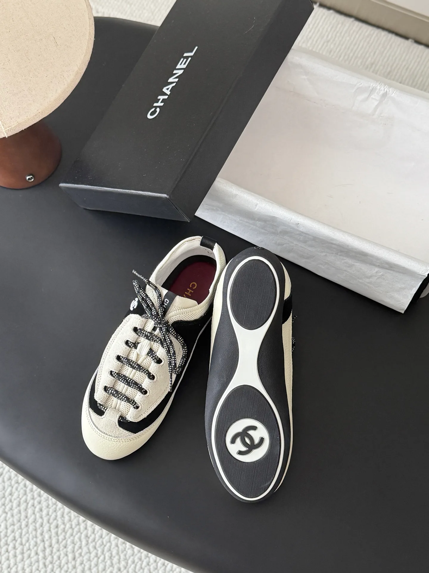 Women's Sneakers CHANEL 17360577