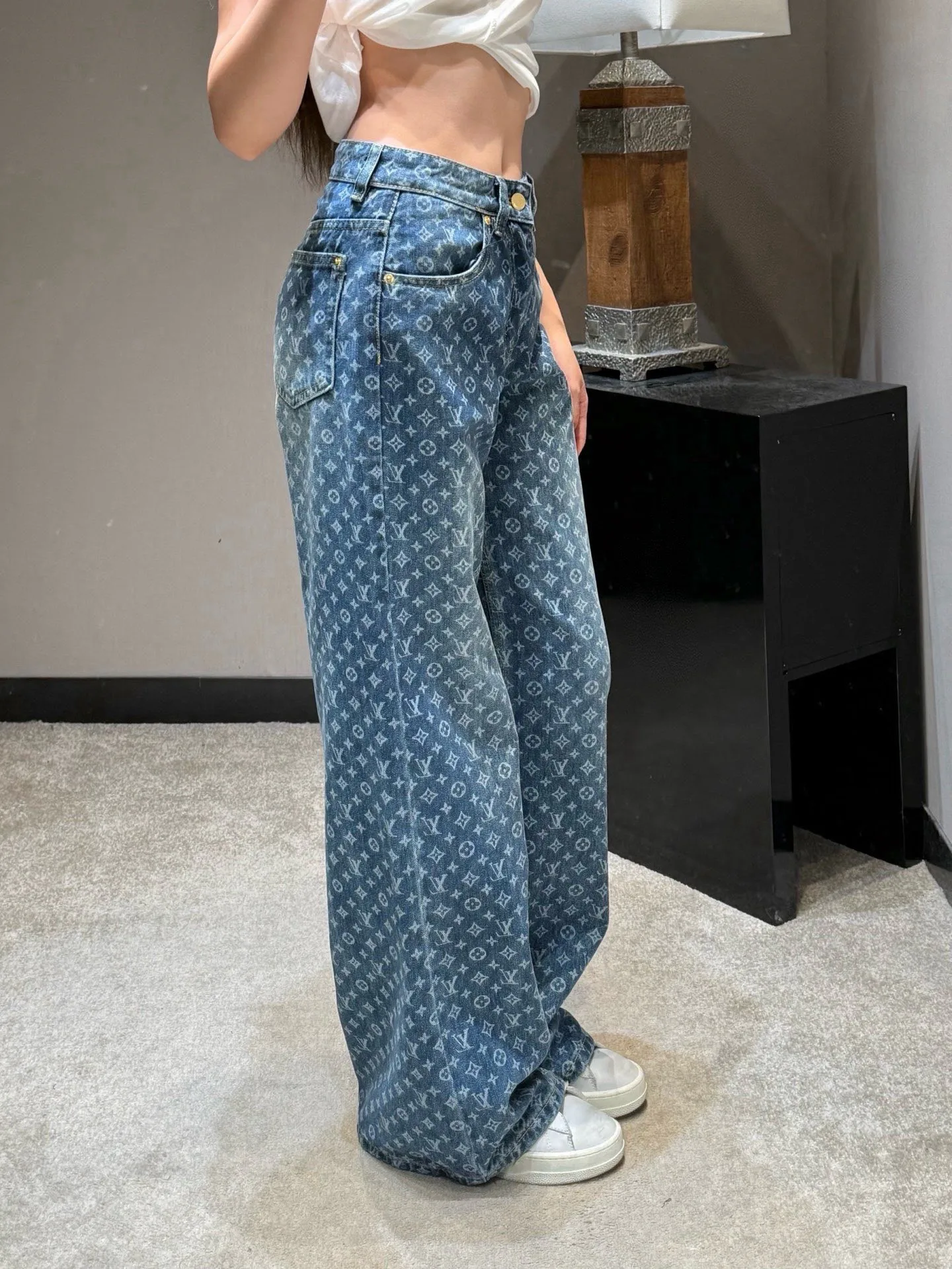Women's Jeans LOUIS VUITTON 17805747