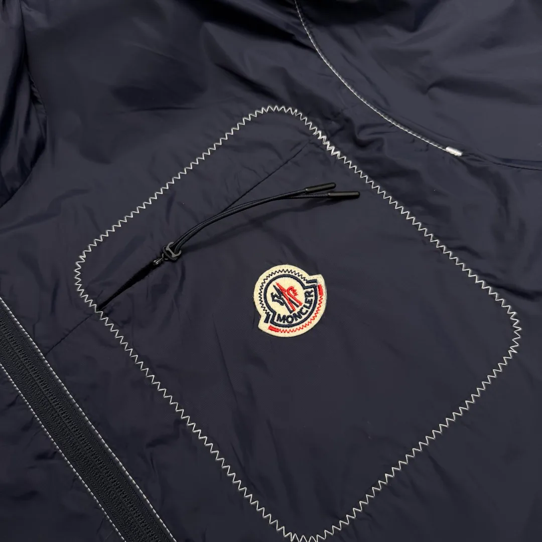 Men's Jackets And Down Jackets MONCLER 17886820