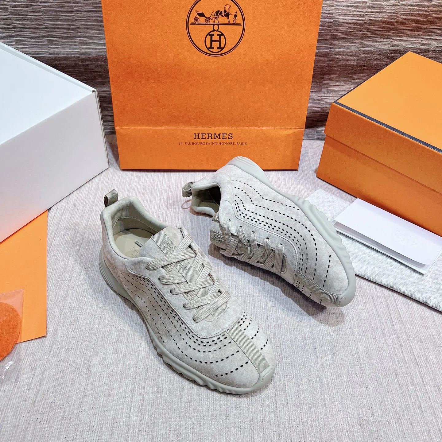 Women's Sneakers HERMES 17749561