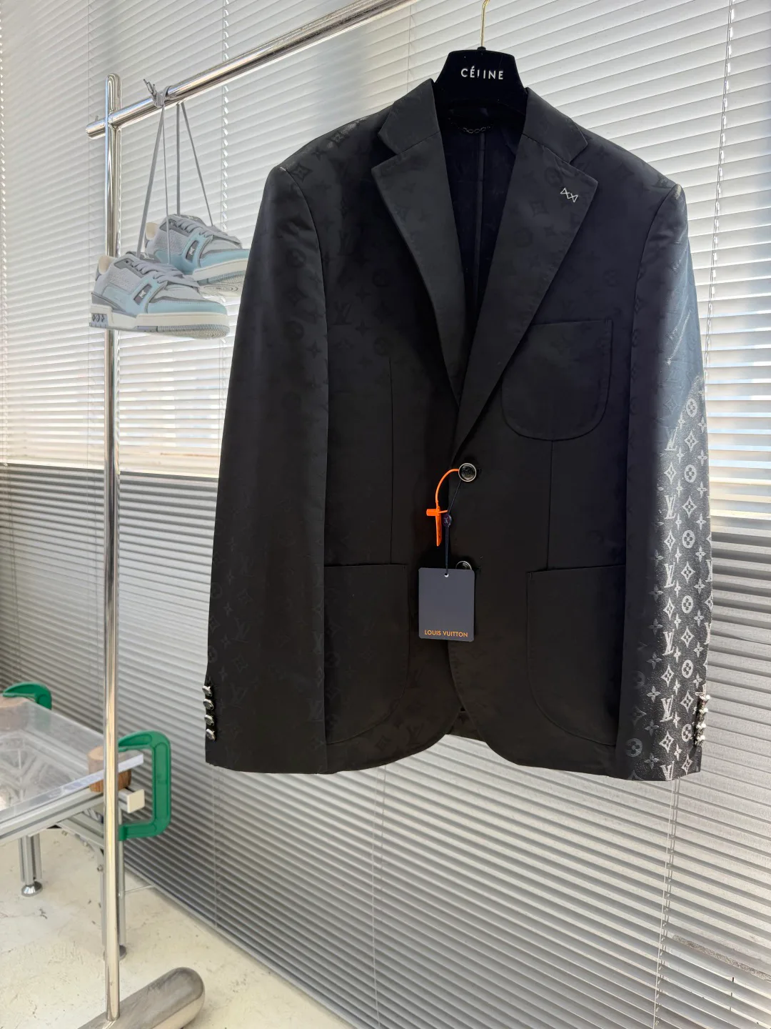 Men's Blazers LOUIS VUITTON 18320154