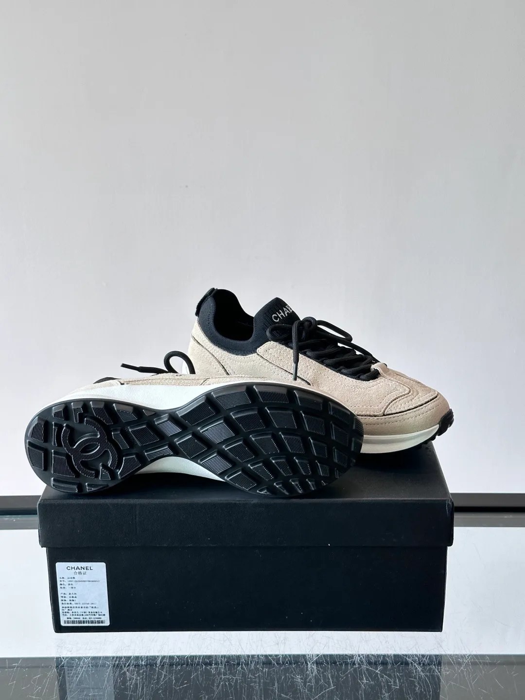 Women's Sneakers CHANEL 18079223