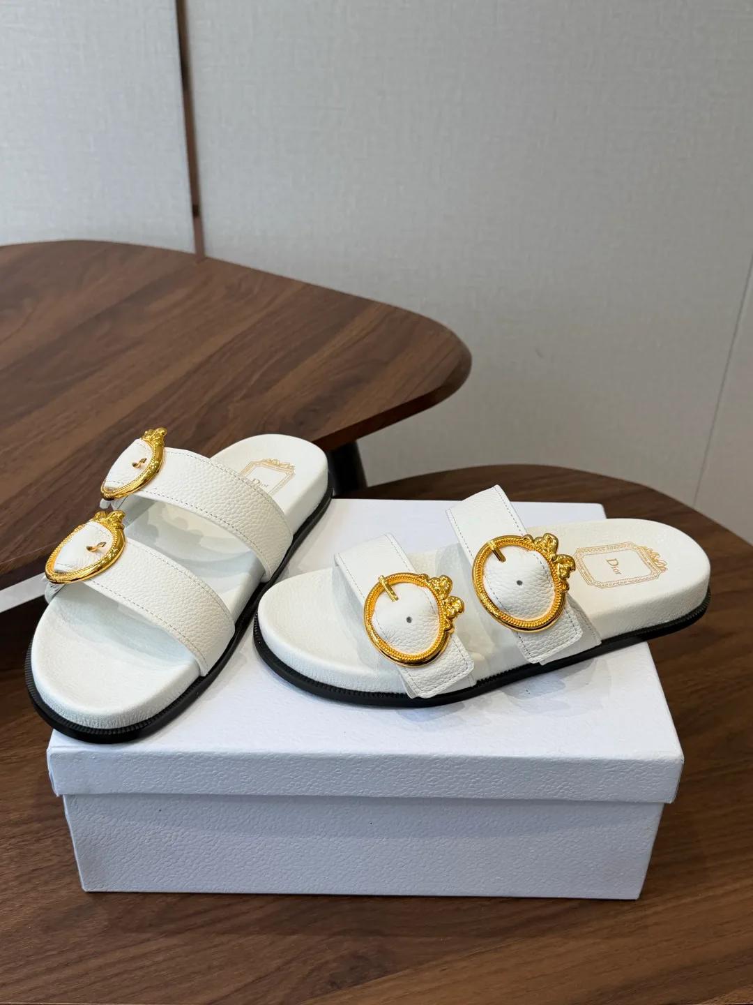 Women's Flip-Flops CHRISTIAN DIOR 17461310