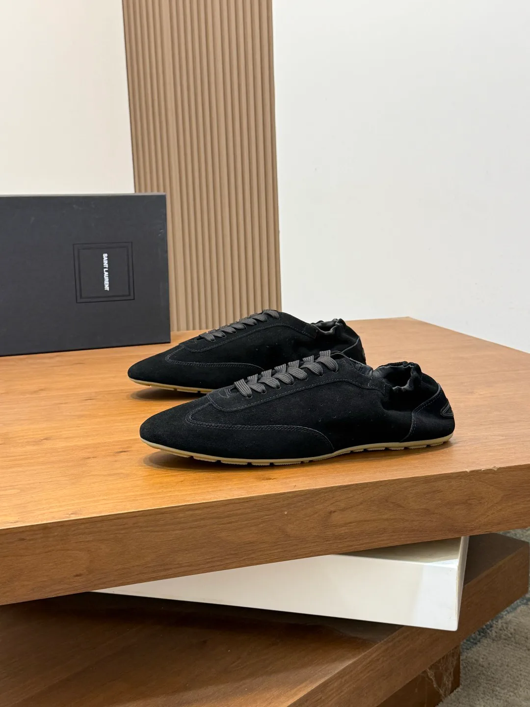 Men's Sneakers SAINT LAURENT 17864616