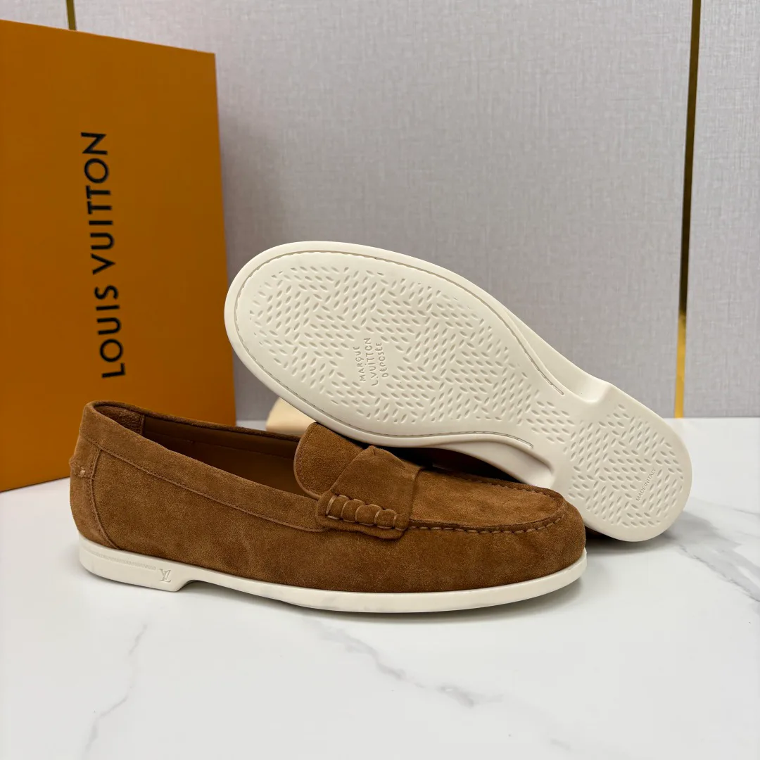 Men's Loafers And Dress Shoes LOUIS VUITTON 17715946