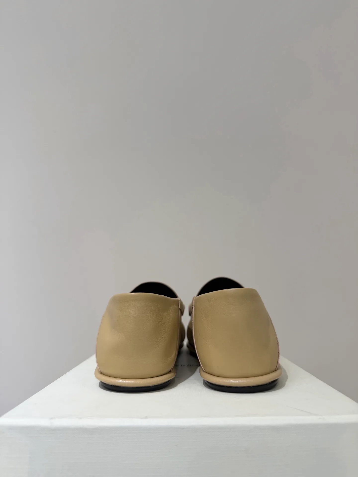 Women's Loafers And Moccasins SAINT LAURENT 18195700