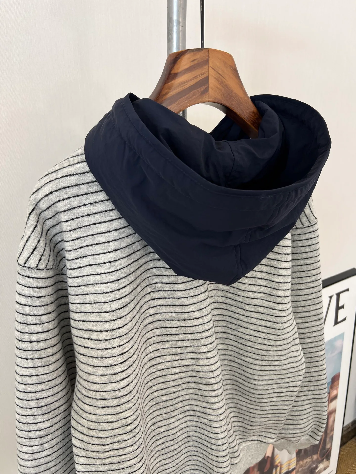 Men's Sweatshirts And Hoodies MIU MIU 18080575