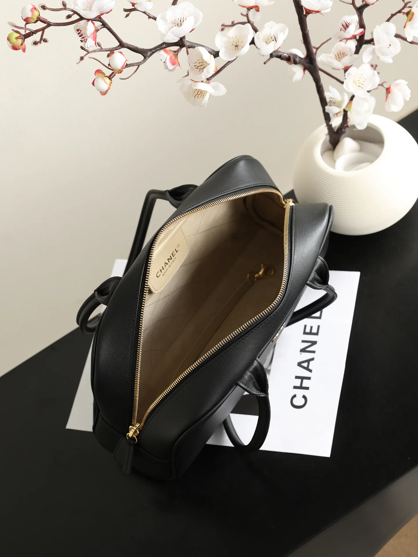 Women's Classic Handbags CHANEL 18147742