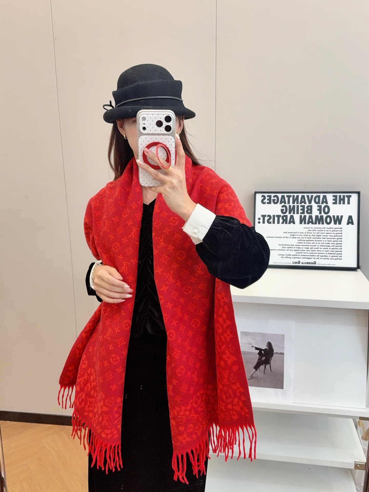 Scarves LOUIS VUITTON 18105498
