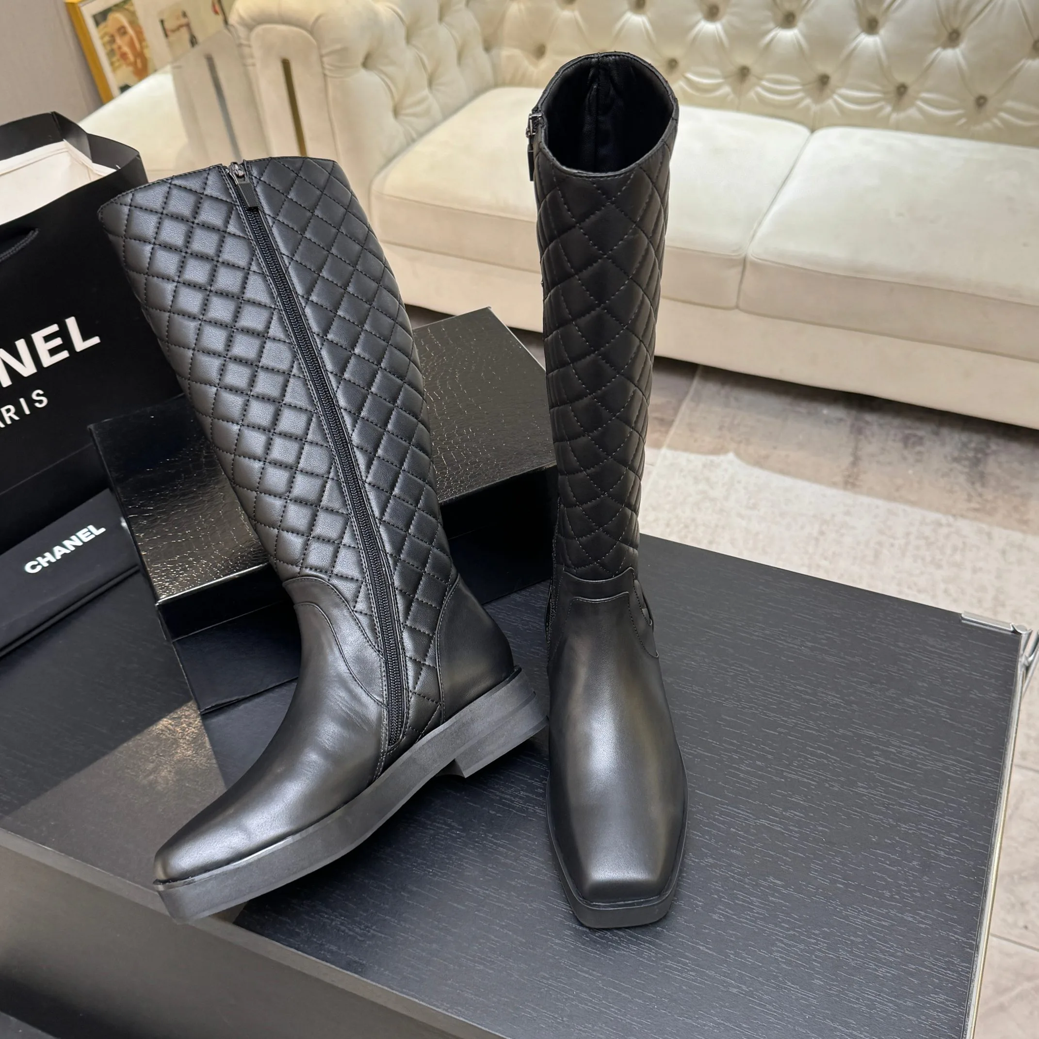 Women's Boots CHANEL 18062520
