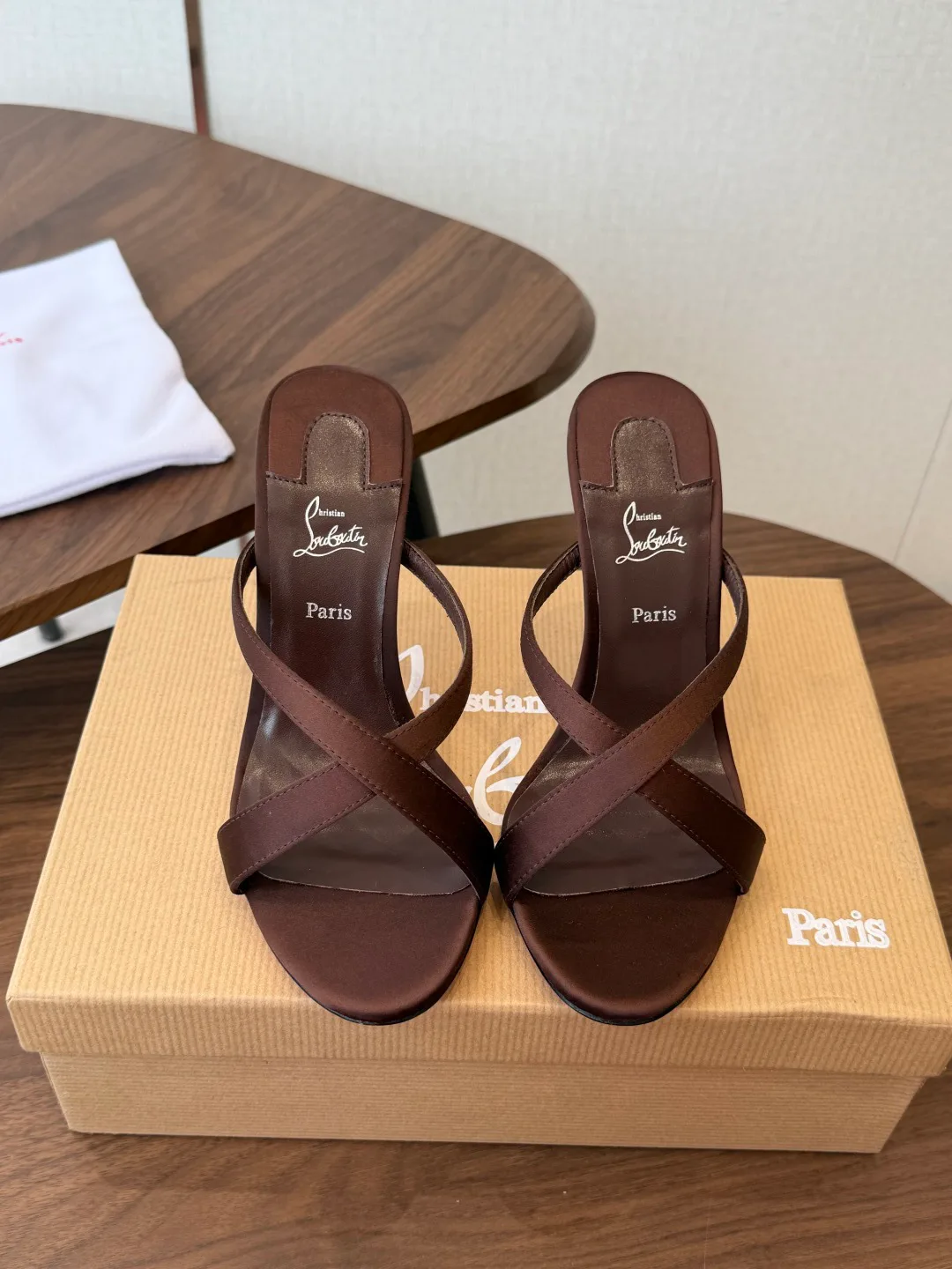 Women's Open-Toe Sandals CHRISTIAN LOUBOUTIN 18183092