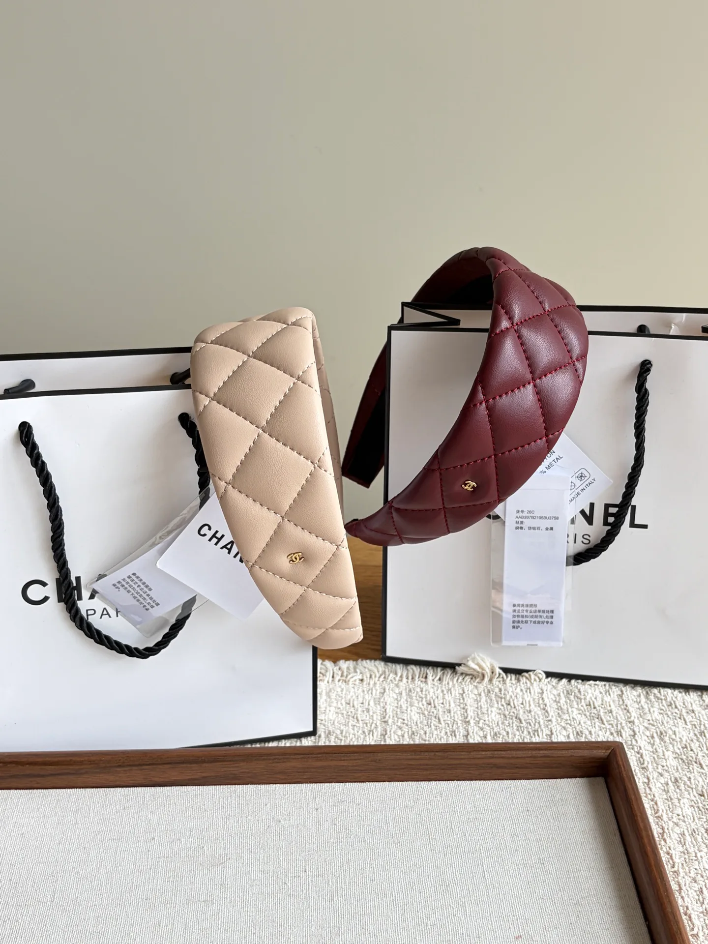 Hats CHANEL 18063840