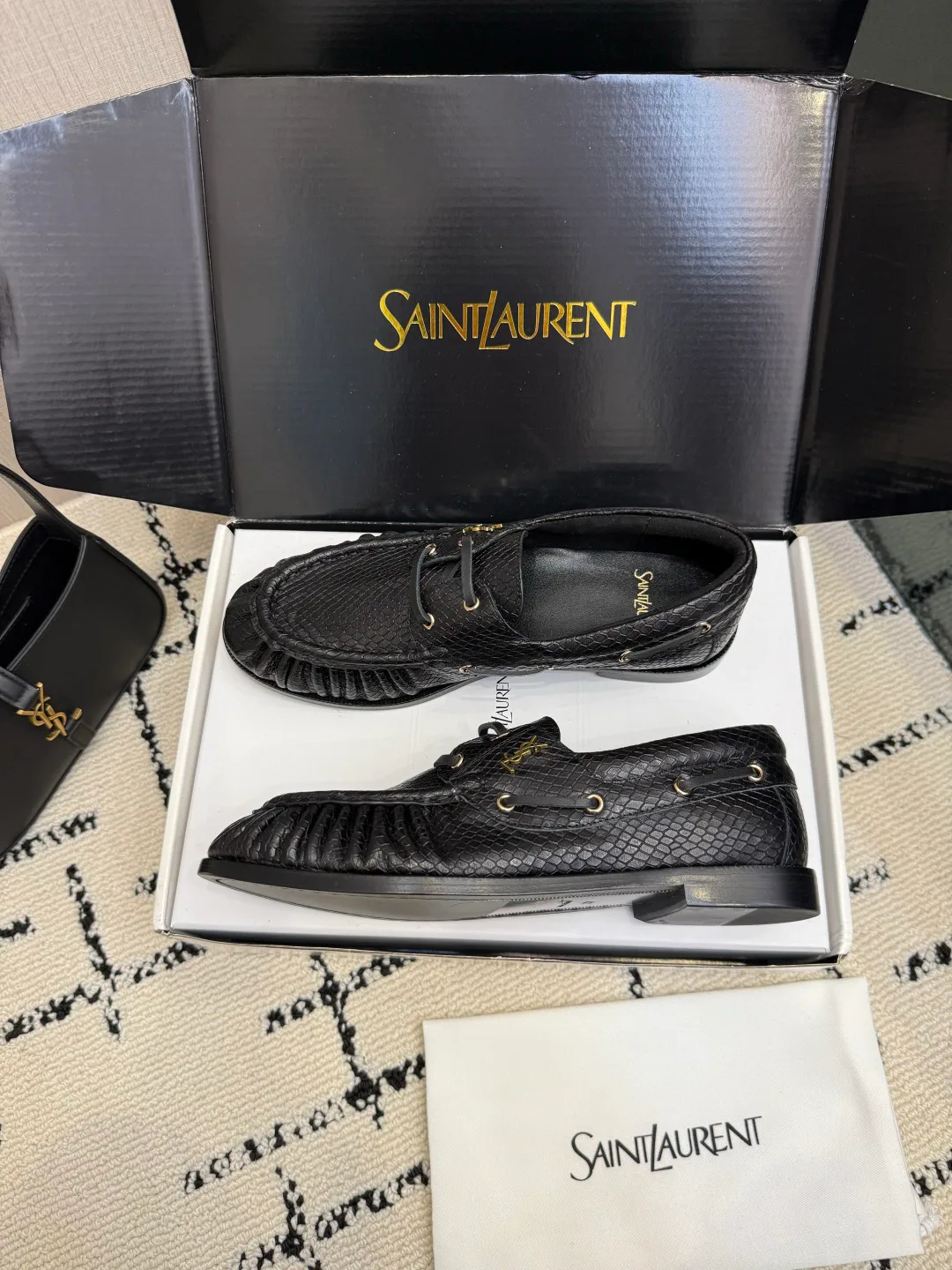 Women's Loafers And Moccasins SAINT LAURENT 17816915