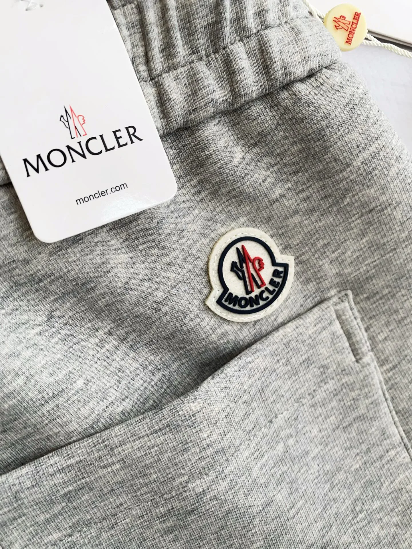 Men's Trousers MONCLER 17973656