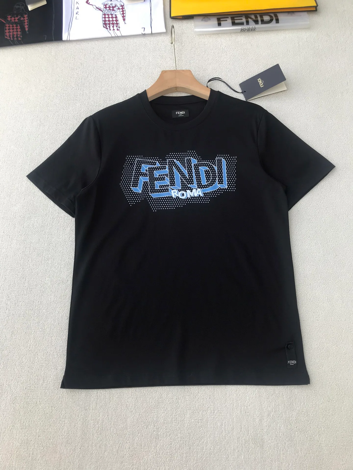 Men's T-Shirts FENDI 17682798