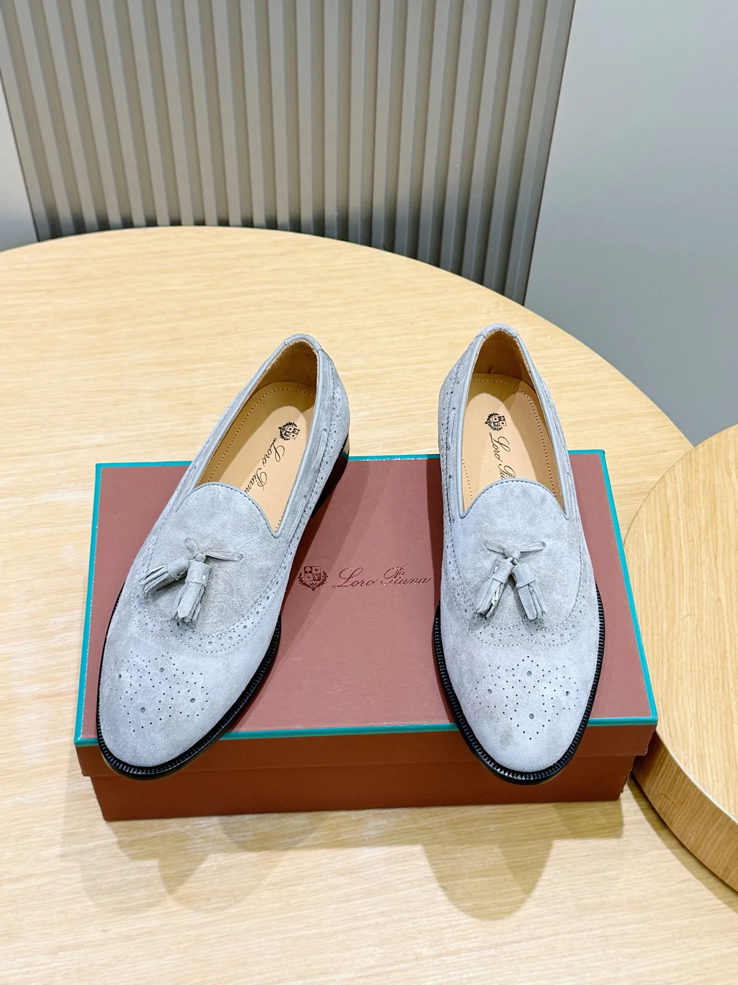 Men's Loafers And Dress Shoes LORO PIANA 18018198
