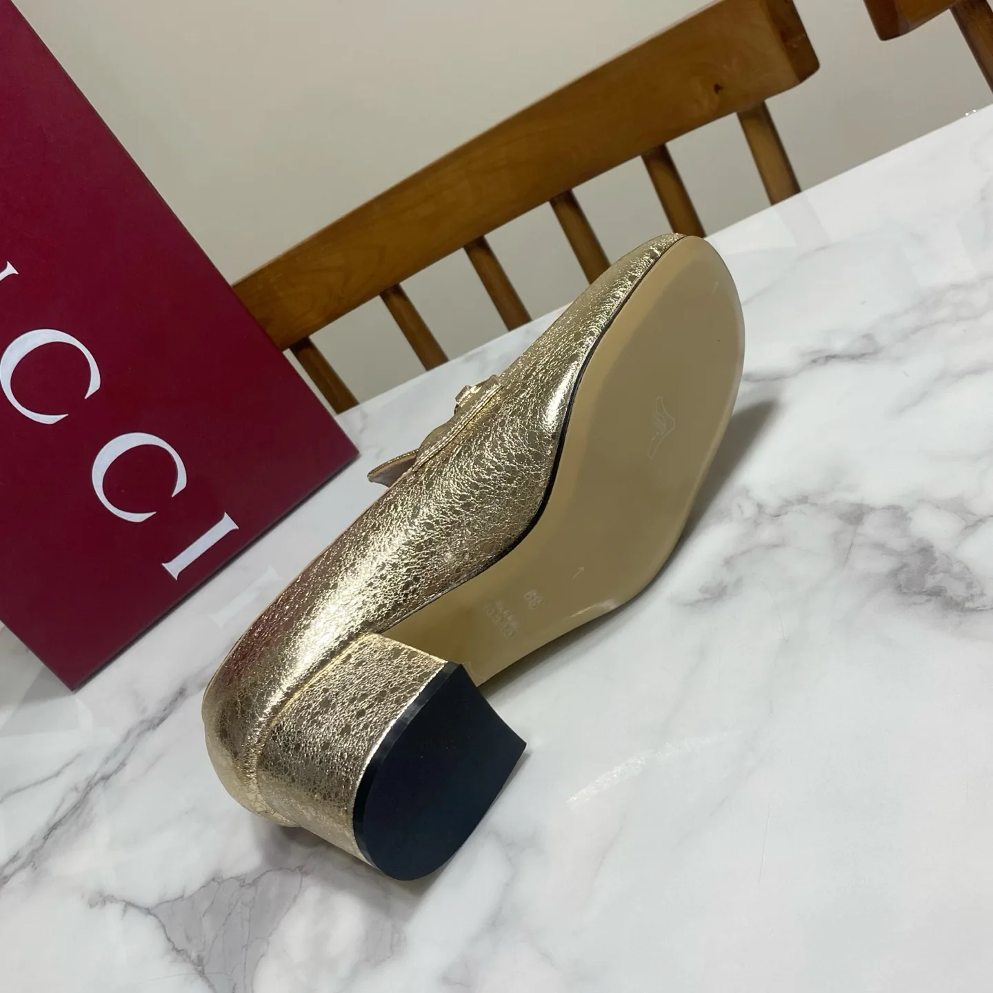 Women's Loafers And Moccasins GUCCI 17570589