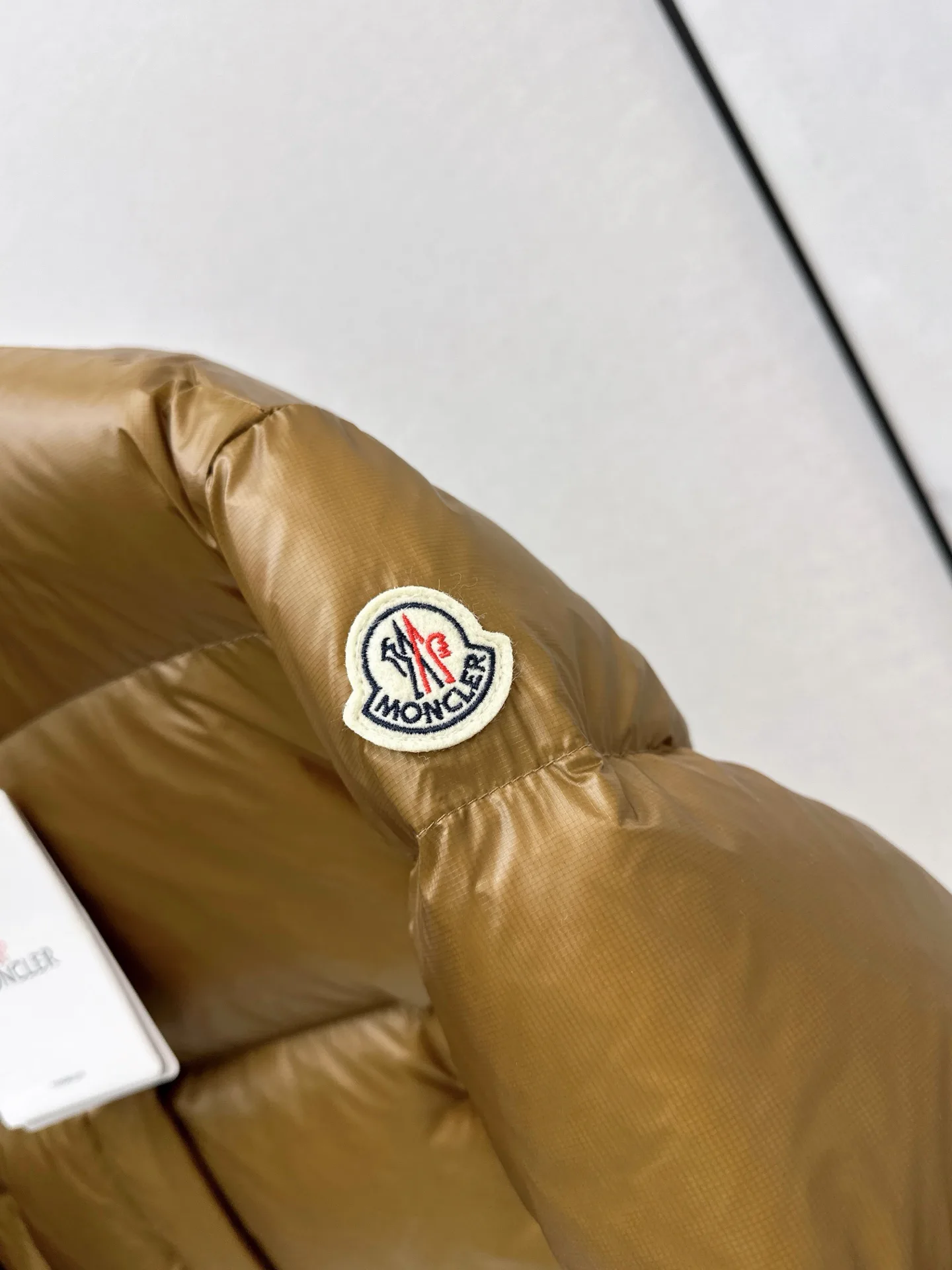 Куртки И Пуховики Женские Moncler 18657331