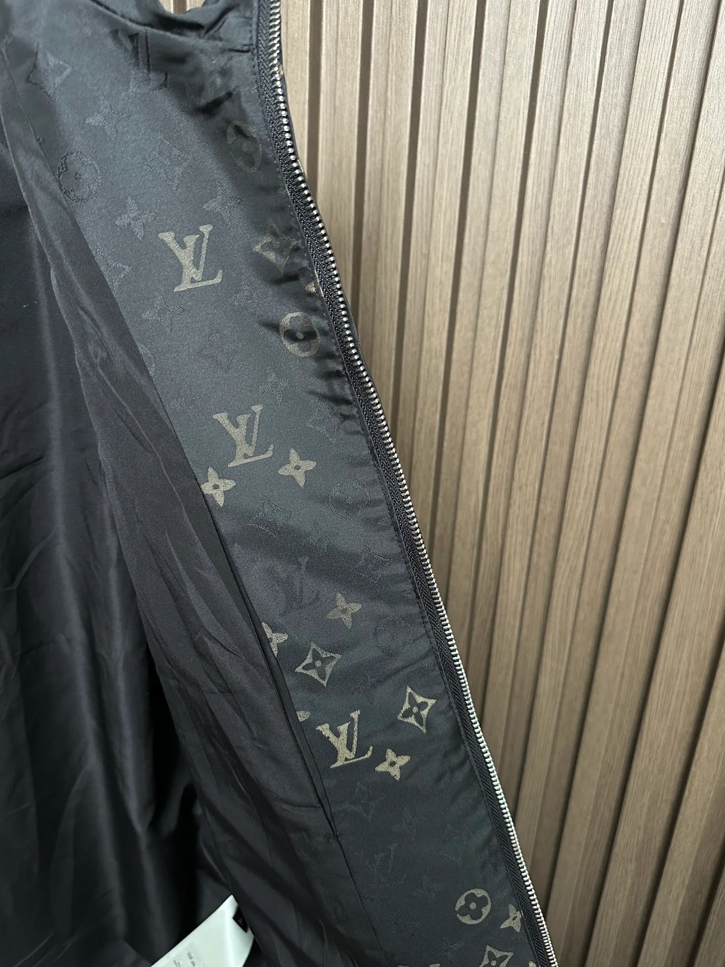 Men's Jackets And Down Jackets LOUIS VUITTON 18109849