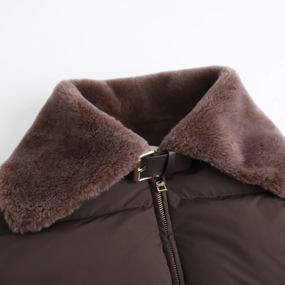 Women's Jackets And Down Jackets FENDI 18022543