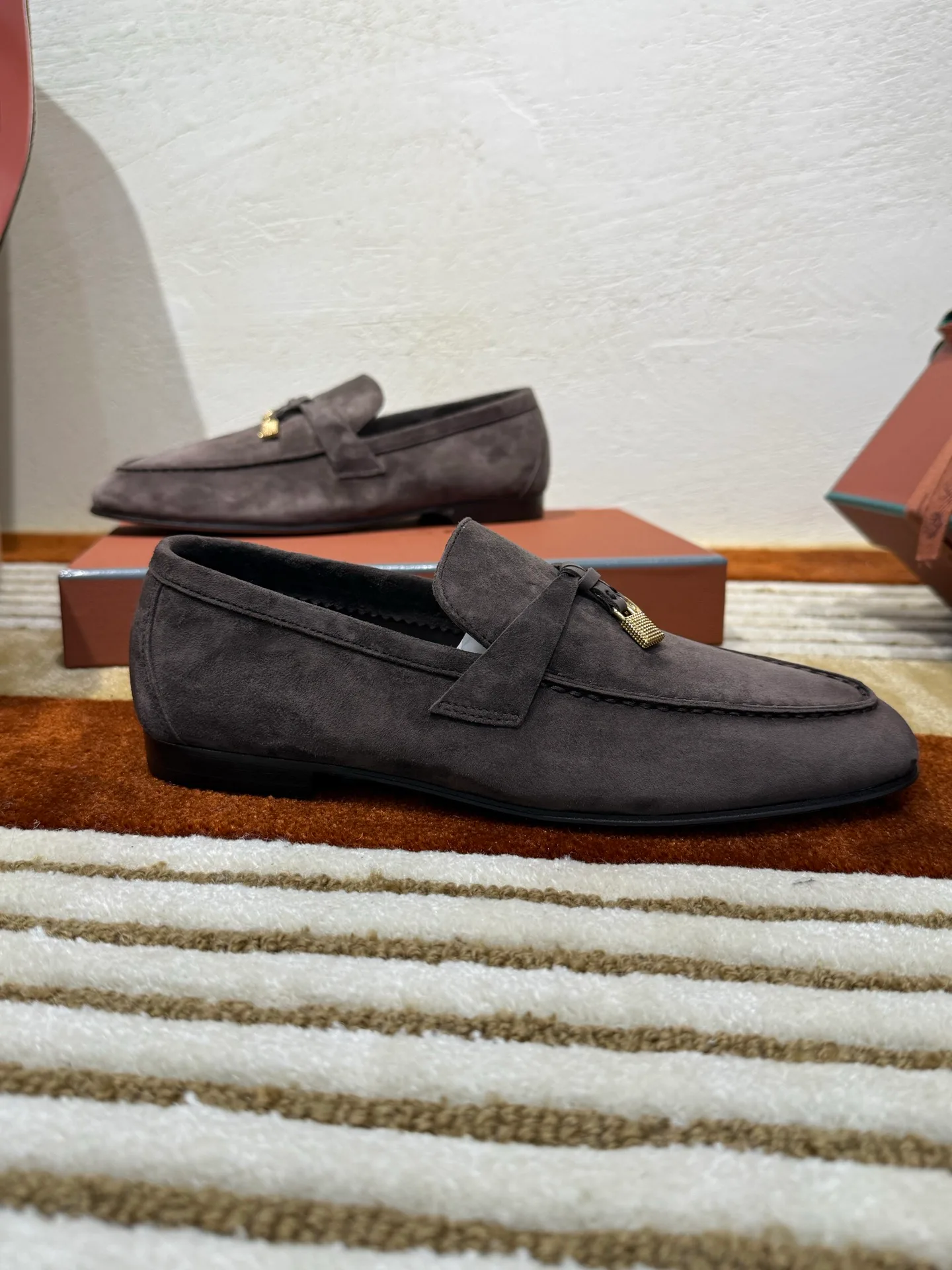 Women's Loafers And Moccasins LORO PIANA 18143200