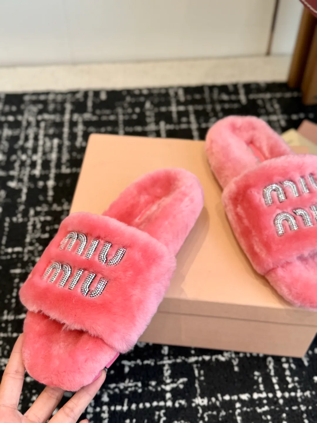 Women's Slippers MIU MIU 18139568