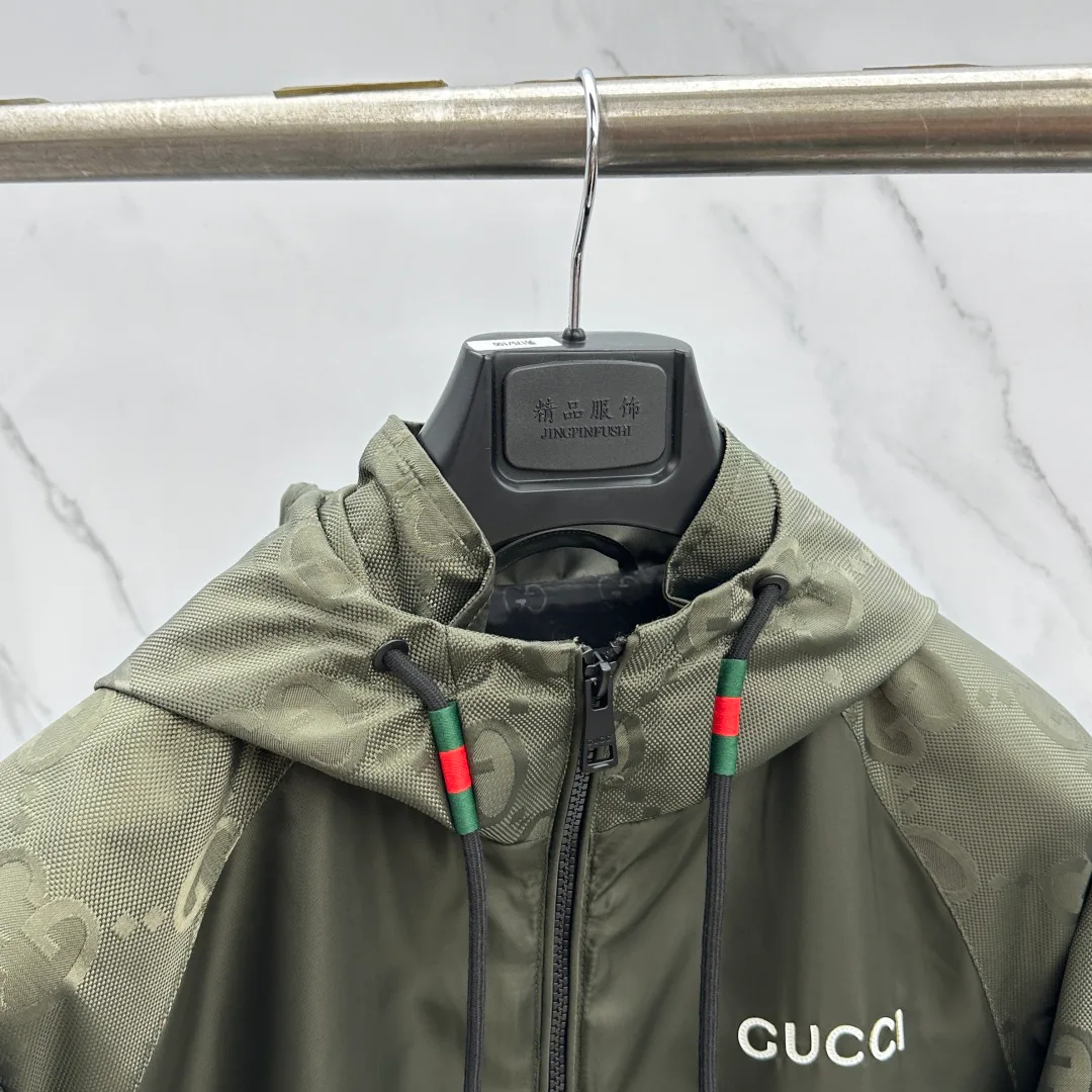 Men's Jackets And Down Jackets GUCCI 17967083