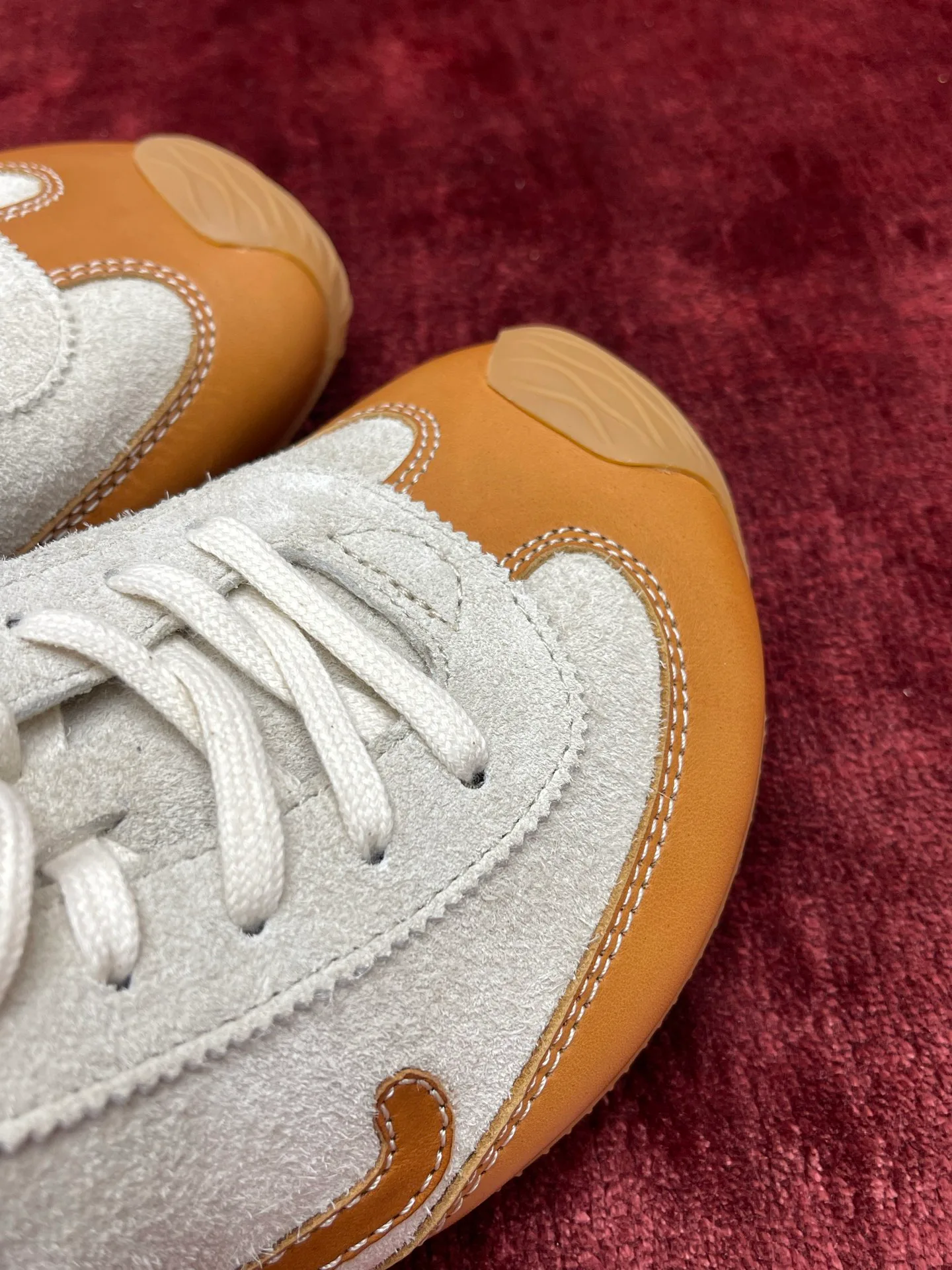 Women's Sneakers LOEWE 18191744