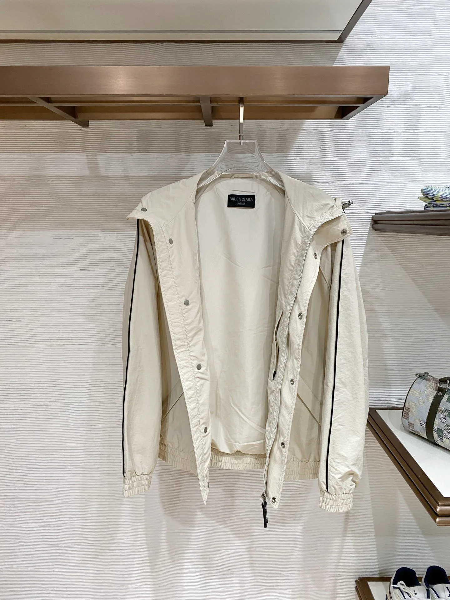 Men's Jackets And Down Jackets BALENCIAGA 18140254