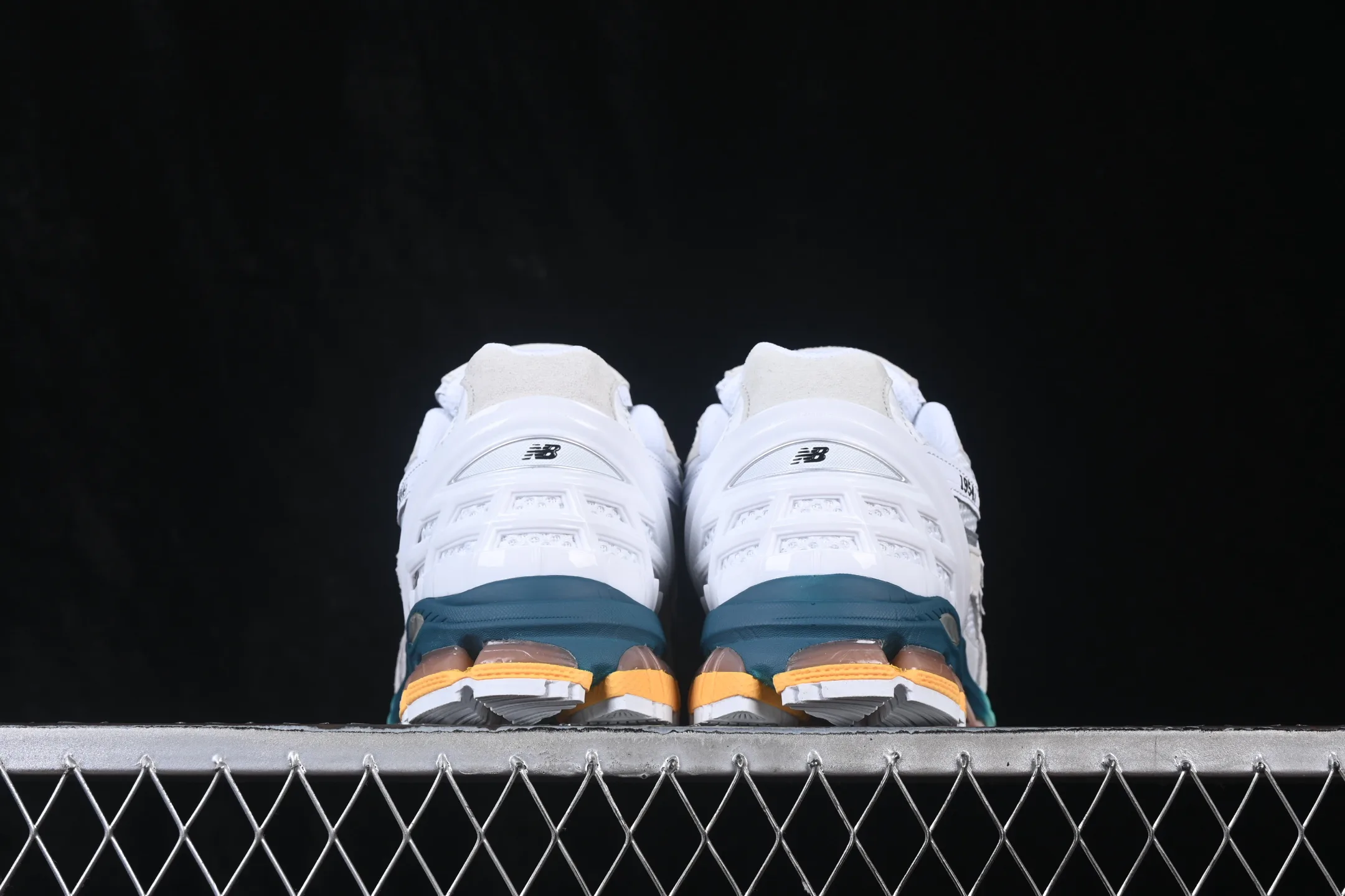 Women's Sneakers NEW BALANCE 17954847