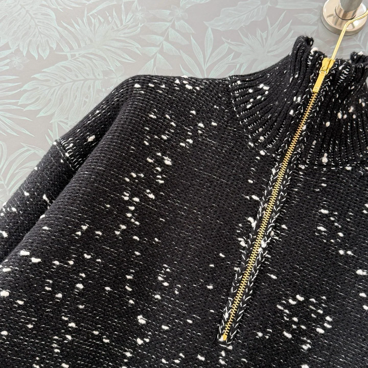 Women's Jumpers And Sweaters CHANEL 18138390